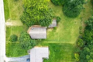 2333 Breckenboro Rd, Davis, IL 61019 - Photo 3