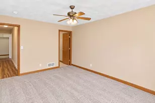 10215D Metalmark Ln, Roscoe, IL 61073 - Photo 25