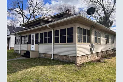 2105 Charles Street, Rockford, IL 61104 - Photo 1