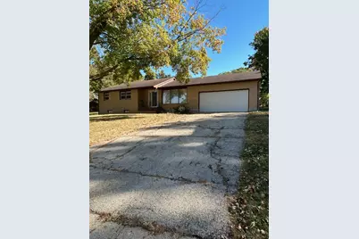 1704 Rock Court, Freeport, IL 61032 - Photo 1