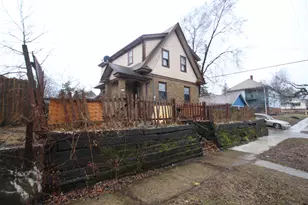 2115 10th Ave, Rockford, IL 61104 - Photo 1