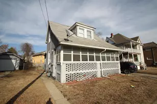 1904 Charles St, Rockford, IL 61104 - Photo 1