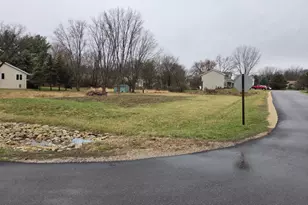 1801 SW Candlewick Lake Dr, Poplar Grove, IL 61065 - Photo 1