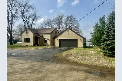 301 4th Street East, Lyndon, IL 61261 - Photo 1