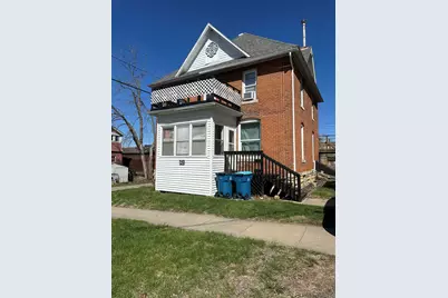112 Quincy, Savanna, IL 61074 - Photo 1