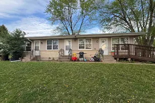 3154 Jacqueline Dr, Rockford, IL 61109 - Photo 1
