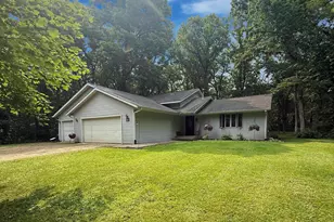 4839 N Wendorf Rd, Monroe Center, IL 61052 - Photo 1