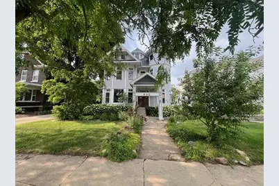 642 W Stephenson, Freeport, IL 61032 - Photo 1