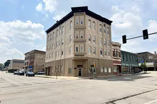 24-26 S Galena, Freeport, IL 61032 - Photo 1