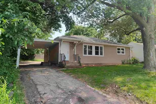 5523 Forest Hills Rd, Rockford, IL 61114 - Photo 1