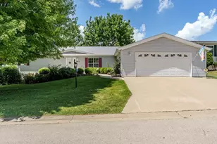 8410 Hickory Tree Dr, Machesney Park, IL 61115 - Photo 1