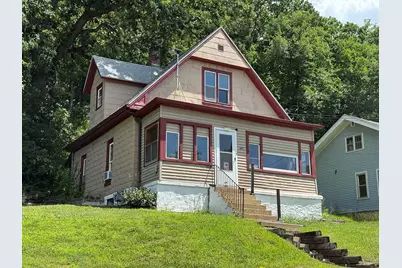 140 Elm Street, Savanna, IL 61074 - Photo 1