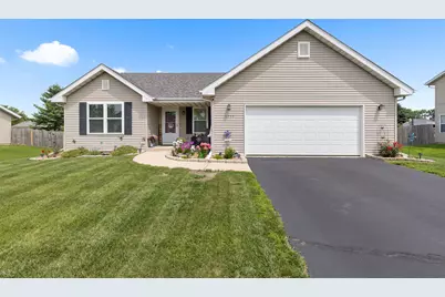 5757 Reidenbach, South Beloit, IL 61080 - Photo 1