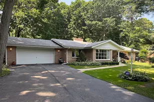 1603 Homewood Dr, Rockford, IL 61108 - Photo 1