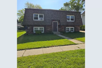 126 Sabin Street, Sycamore, IL 60178 - Photo 1