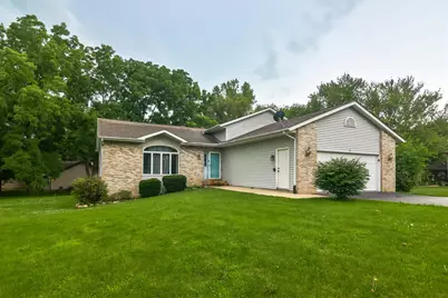 309 Redman Way SW, Poplar Grove, IL 61065 - Photo 1