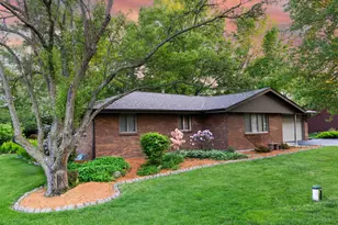 5665 Palisades Pkwy, Rockford, IL 61109 - Photo 1