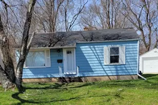 816 Alliance Ave, Rockford, IL 61101 - Photo 1