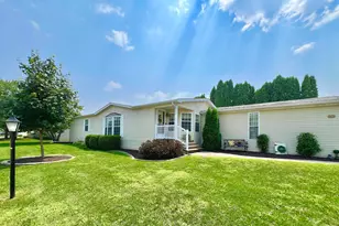 5477 White Pine Ln, Roscoe, IL 61073 - Photo 1