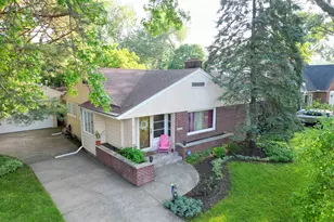 1122 Lundvall Ave, Rockford, IL 61107 - Photo 1