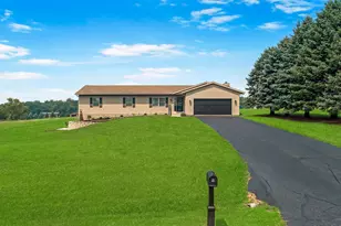 24-100 Shenandoah Dr, Lake Carroll, IL 61046 - Photo 1