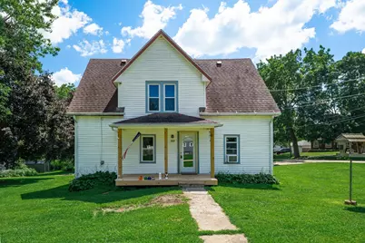 303 E Snyder Street, Davis, IL 61019 - Photo 1