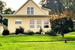 726 N 4th, Savanna, IL 61074 - Photo 1