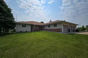 7A7 Broken Lance Ln, Apple Canyon Lake, IL 61001 - Photo 1