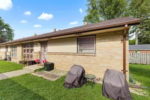 1223 Jackson St, Rockford, IL 61107 - Photo 1