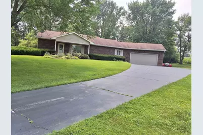 247 Edgewood Lane, Belvidere, IL 61008 - Photo 1