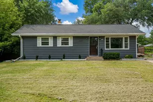 3412 Harrington Ave, Rockford, IL 61103 - Photo 1
