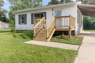 3412 Gilbert Ave, Rockford, IL 61101 - Photo 1