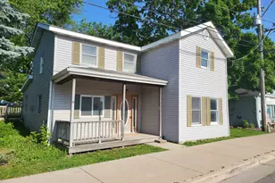 67 S Somonauk Rd, Cortland, IL 60112 - Photo 1