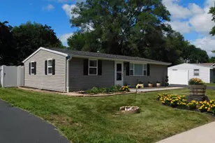 7614 Cadet Rd, Machesney Park, IL 61115 - Photo 1