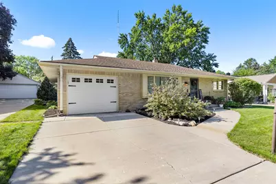 3907 Barrington Road, Rockford, IL 61107 - Photo 1