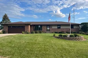 4303 Ratcliffe Dr, Belvidere, IL 61008 - Photo 1