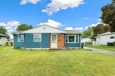 1202 E Lefevre, Sterling, IL 61081 - Photo 1