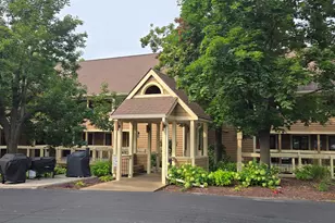 B10 Long Bay Point Dr, Galena, IL 61036 - Photo 1