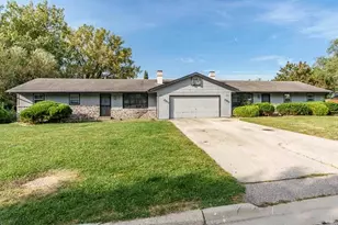 5263/ 5265 Pebble Creek Trail, Loves Park, IL 61111 - Photo 1