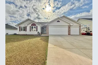 11008 Chicory Rdg, Roscoe, IL 61073 - Photo 1