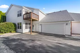 10161 Metalmark Ln, Roscoe, IL 61073 - Photo 1
