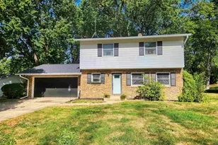 2118 Revere, Freeport, IL 61032 - Photo 1