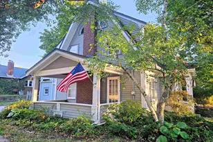 641 Paris Ave, Rockford, IL 61107 - Photo 1