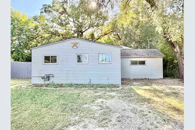 320 Liston Avenue, South Beloit, IL 61080 - Photo 1