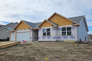 12342 Lakeview Dr, Loves Park, IL 61111 - Photo 1