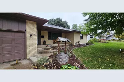 3504 N Rockton Avenue, Rockford, IL 61103 - Photo 1