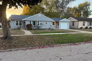 6320 John St, Loves Park, IL 61111 - Photo 1