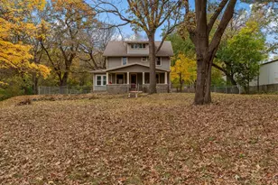 708 S Bluff St, South Beloit, IL 61080 - Photo 1