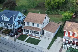 509 Franklin St, Galena, IL 61036 - Photo 1