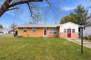 1864 W Revere St, Freeport, IL 61032 - Photo 1
